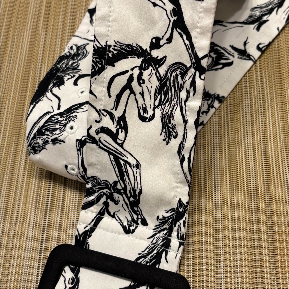 Equestrian Wild Horse White & Black Adjustable Belt Contemporary Modern